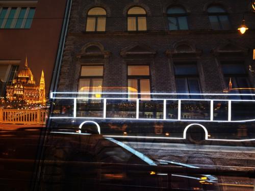 Készülődő város - Gyimóthy Gábor (fotó)